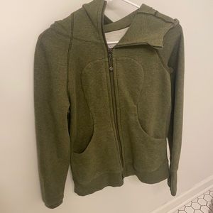 Lululemon Scuba Full Zip Up hoodie. Size 6.